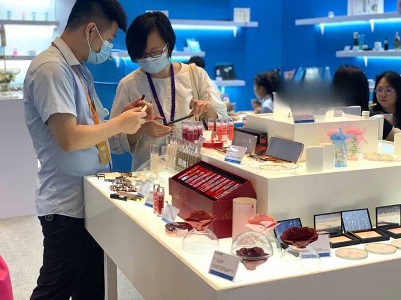 上饶市商贸业正热：新兴商业生态引领未来